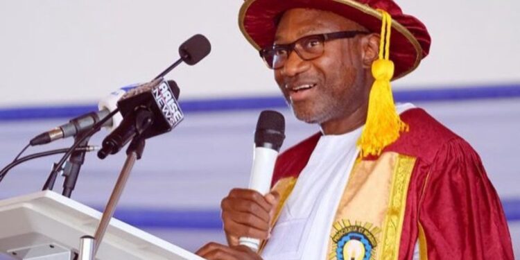 Femi-Otedola-Academic-Image-750x375