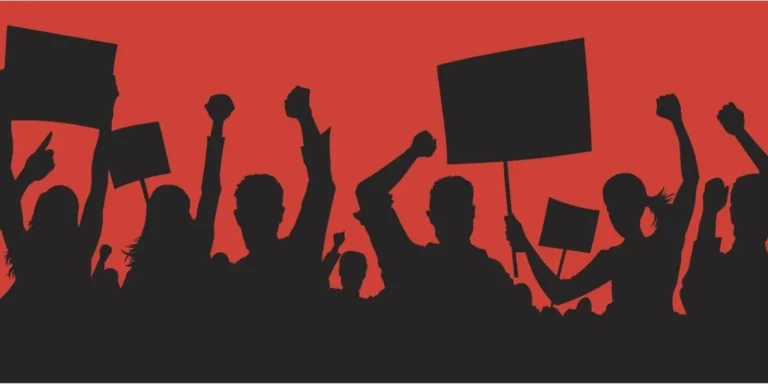 strike-1024x512