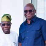 •-Obasanjo-left-and-Fayose-during-the-visit-426x340
