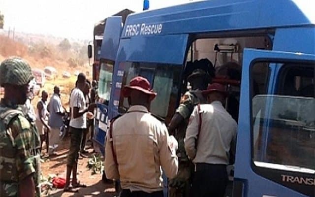 FRSC-officials-at-the-accident-scene-of-the-Lagos-Ibadan-highway