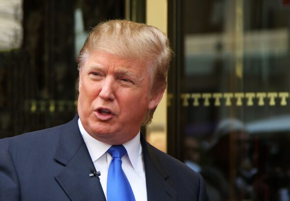 Donald-Trump-front-Tower-New-York-City-August-2008